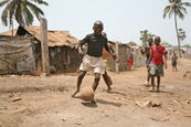 Sierra Leone, Freetown: on the road