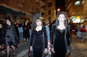 Semana Santa, Malaga/Spanien: Frauen in traditioneller Tracht